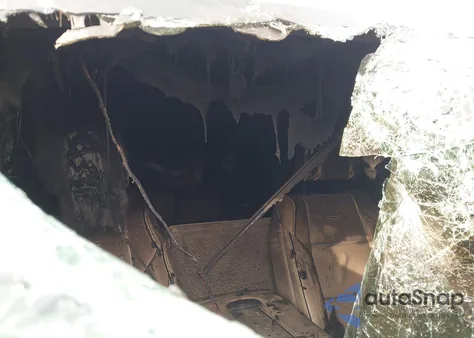 2022 Cadillac Escalade Esv 4Wd Premium Luxury z USA, uszkodzony, nr VIN 1GYS4KKL7NR243334